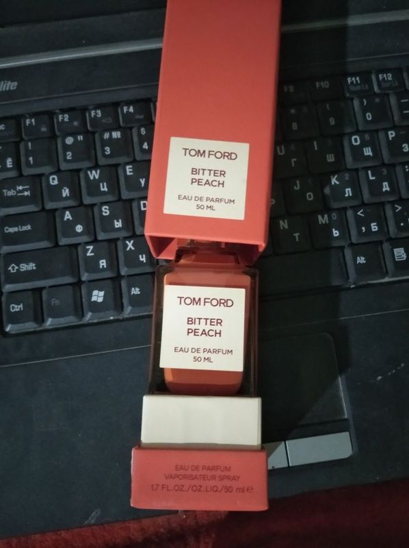 TOM FORD Bitter peach