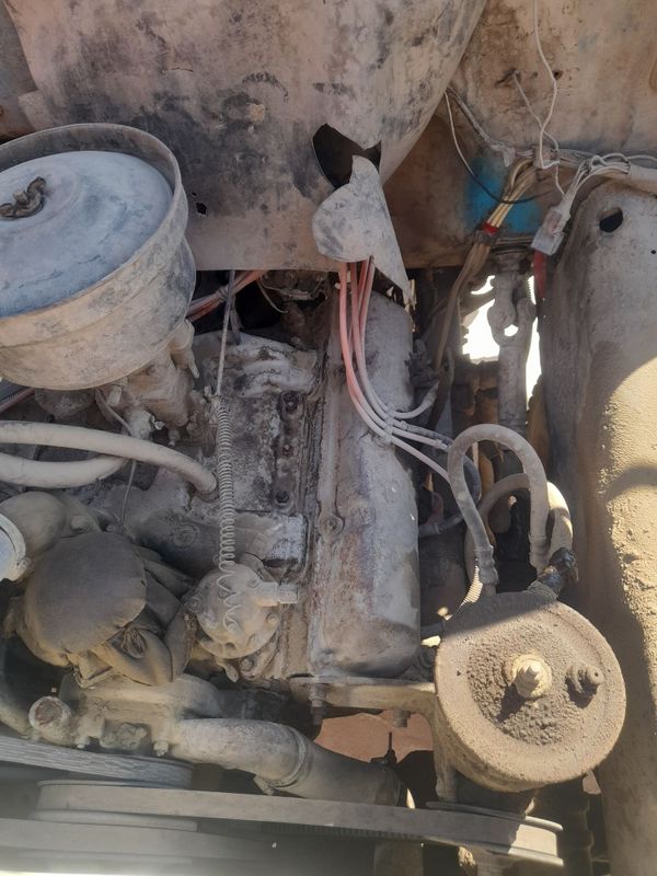 Zil mator yurib turbidi Zil mator yurib turbidi