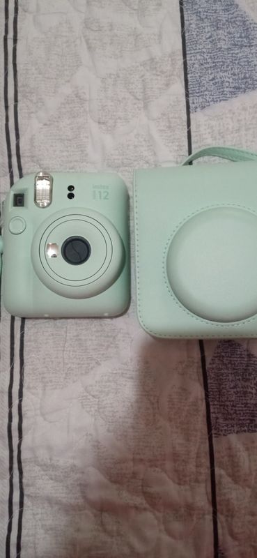 Instax mini 12 sotiladi