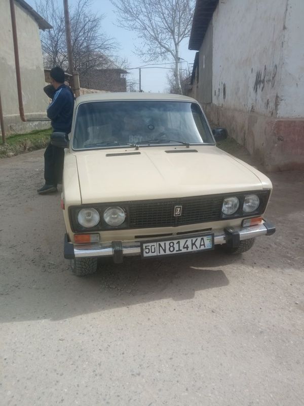 Vaz 2106 sotiladi