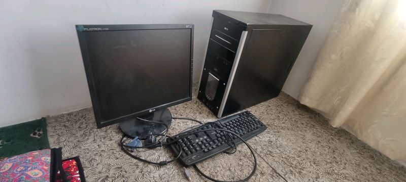 kompyuter komputer manitor hard