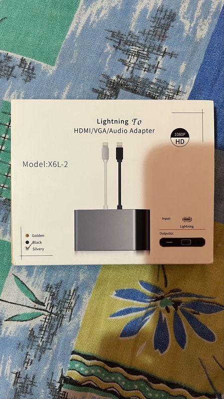 Lighting to HDMI/VGA/Audio Adapter Lighting to HDMI/VGA/Audio Adapter