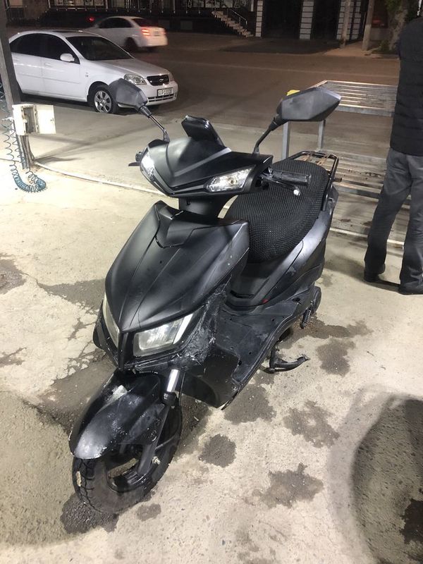 Skuter sotiladi Skuter sotiladi