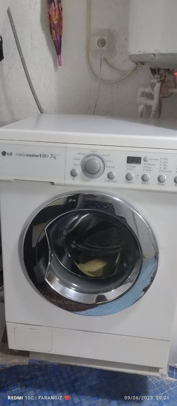Продам LG 7 машина