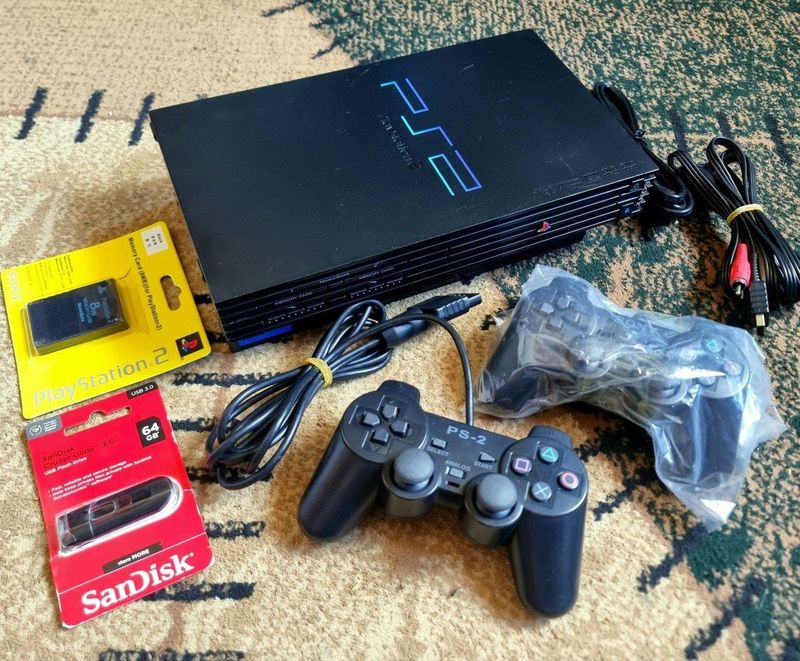 PlayStation 2 22 ta o'yini bilan.