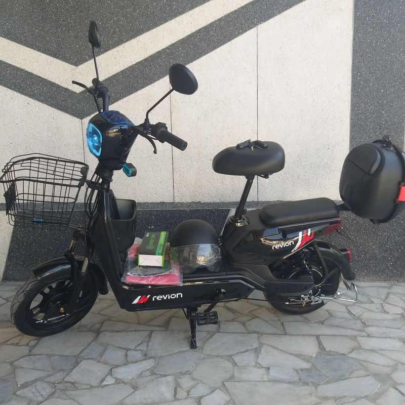 Yangi Elektro skuter sotiladi Yangi Elektro skuter sotiladi