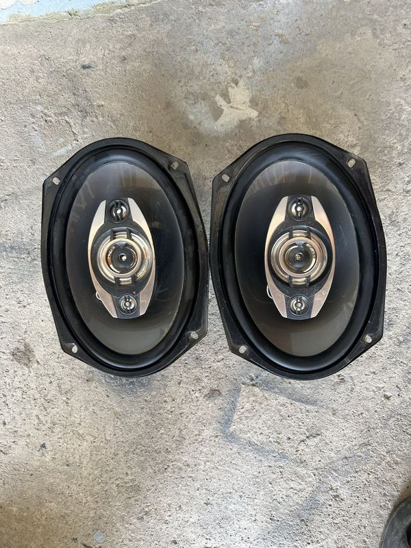 Pioneer kalonka sotiladi srochna Pioneer kalonka sotiladi srochna