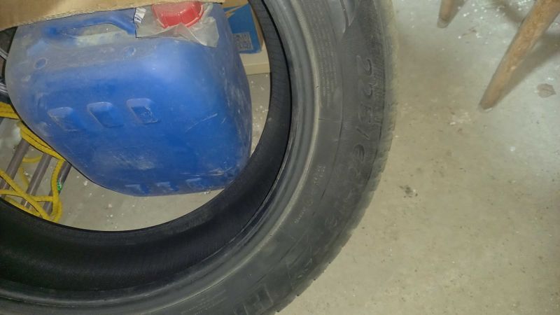 Balon 225/60 R18 Balon 225/60 R18