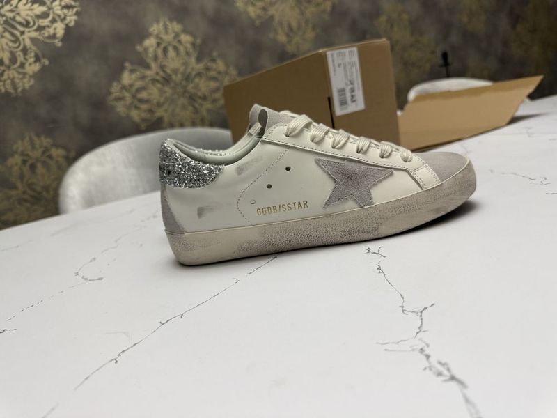 Кроссовки Golden Goose GGDB