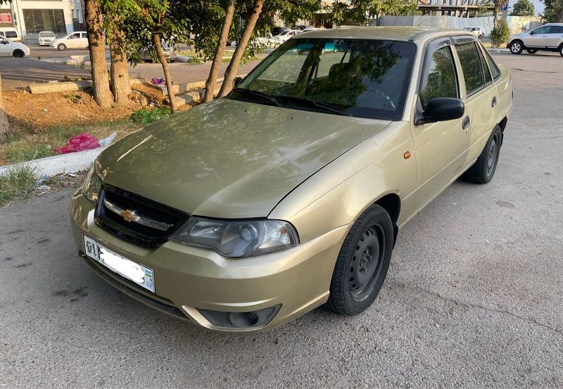 Nexia 2 conc trambler sotiladi Nexia 2 conc trambler sotiladi