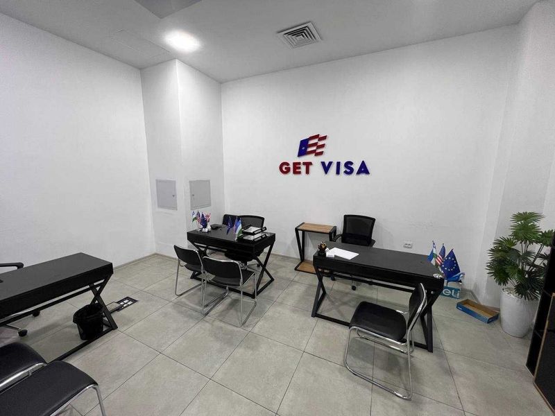 Сдаётся коммерческое помещение 41м², 1 линия, БЦ, Сев. вокзал Сдаётся коммерческое помещение 41м², 1 линия, БЦ, Сев. вокзал