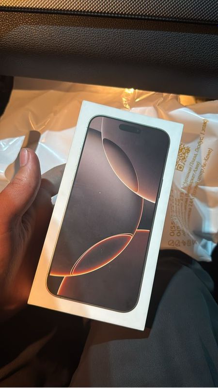 Iphone 16 pro max 256 desert titanium Iphone 16 pro max 256 desert titanium