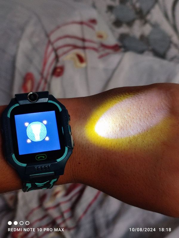 Maktab bolalari uchun sim kartalik smart watch 1 oy ishlatilgan