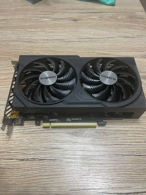 Видеокарта 4060TI 8GB Gigabyte Видеокарта 4060TI 8GB Gigabyte