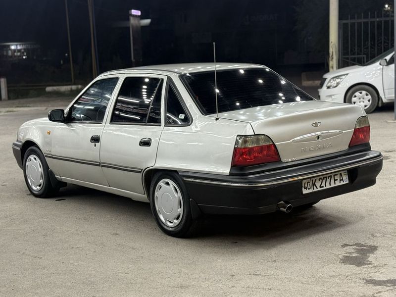 Нехиа 1 3500$ 2003йил