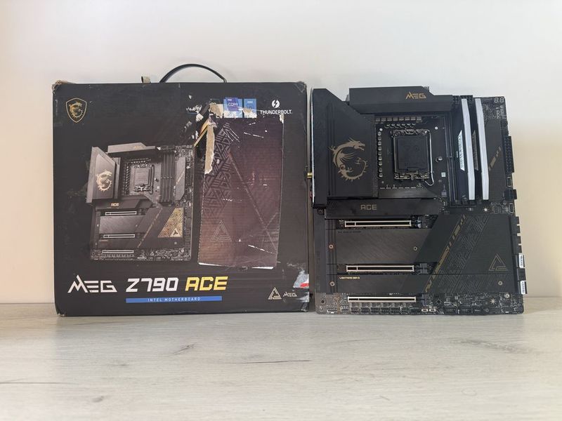 Косплект | Corsair RGB 64GB | MSI Z790 ACE Косплект | Corsair RGB 64GB | MSI Z790 ACE