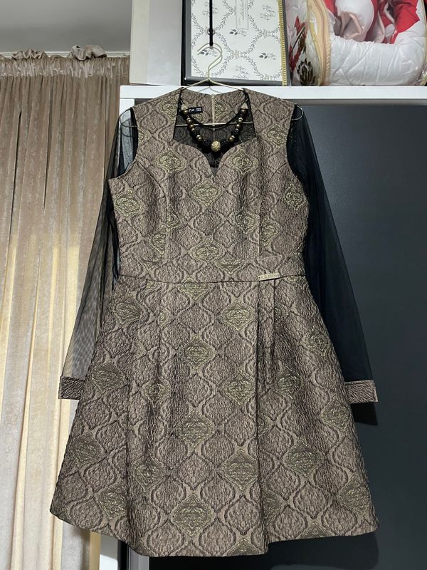 Koylak kiyilmagan razmer euro42rus48 narxi250.000 Koylak kiyilmagan razmer euro42rus48 narxi250.000