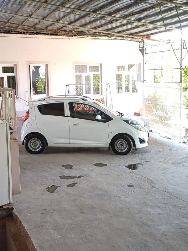 Spark avtomat sotiladi Spark avtomat sotiladi