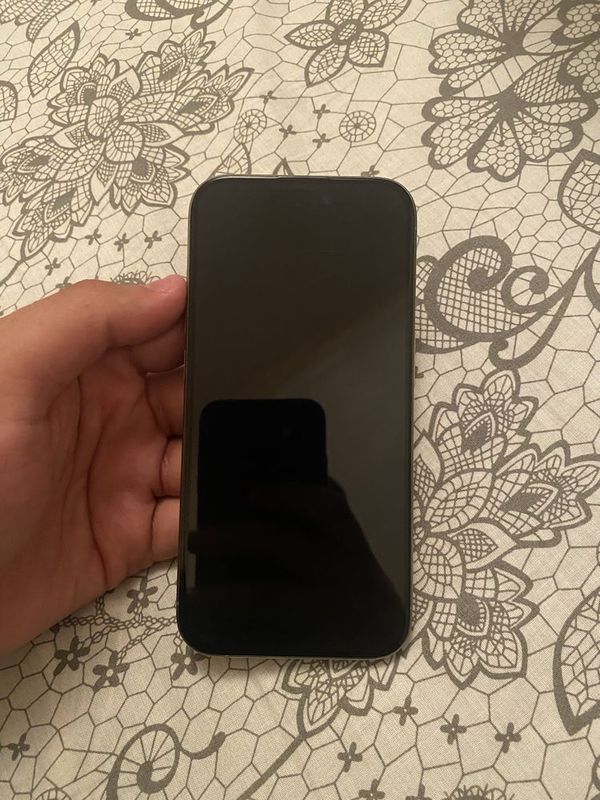 Продается !!! Sotiladi !!! Iphone 15 Pro 256Gb
