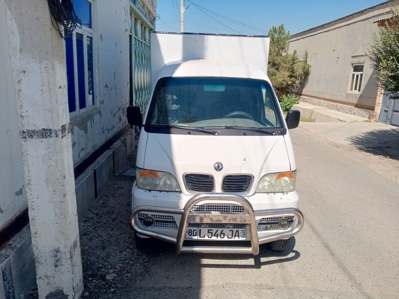 Грузовой автомобиль Грузовой автомобиль