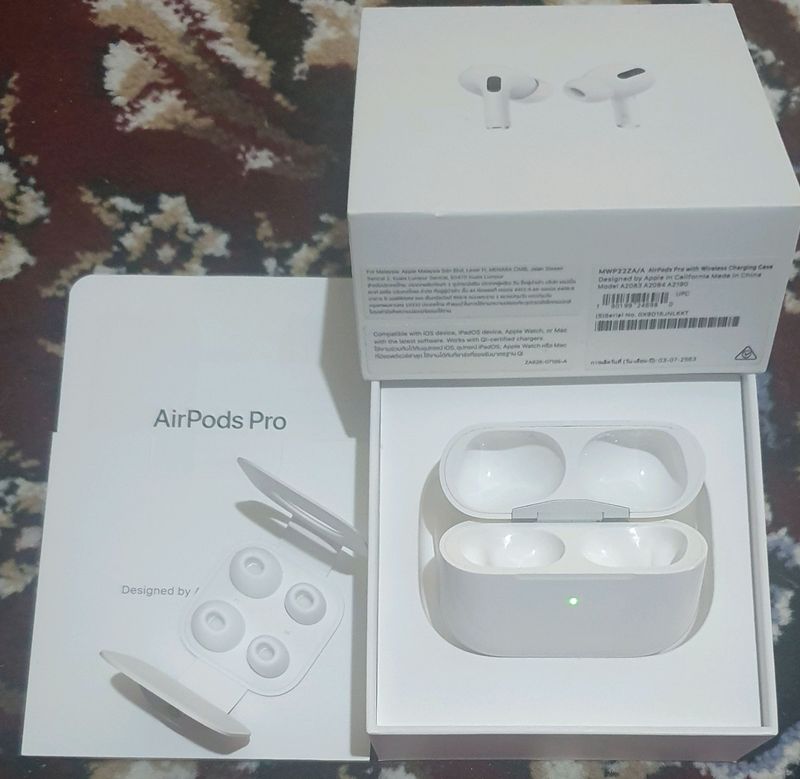 AirPods Pro 1 Кейс/Case Оргинал 100%(Толка Кейс) AirPods Pro 1 Кейс/Case Оргинал 100%(Толка Кейс)