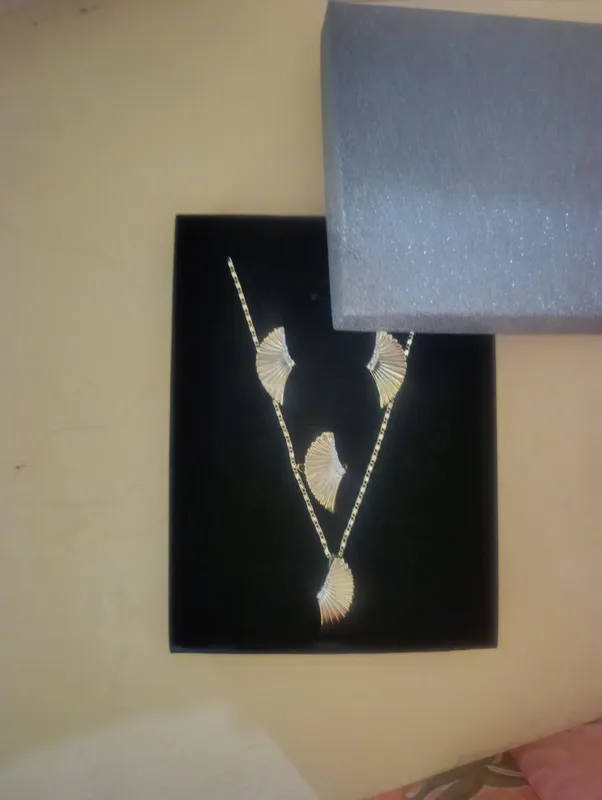 Kamplekt uzuk sirga sipochka 100000