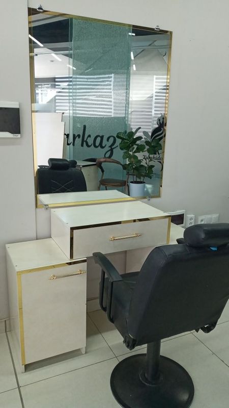 Salon uchun tumba 5 komplekt Salon uchun tumba 5 komplekt