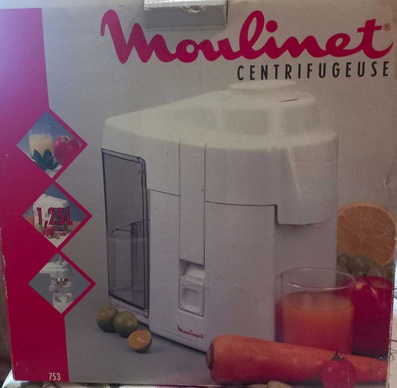 Соковыжималка электрическая Moulinet Соковыжималка электрическая Moulinet