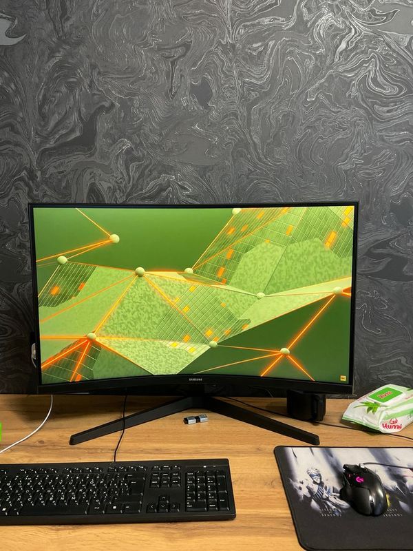 Samsung odyssey G5 2K 32d 165hz curved Samsung odyssey G5 2K 32d 165hz curved