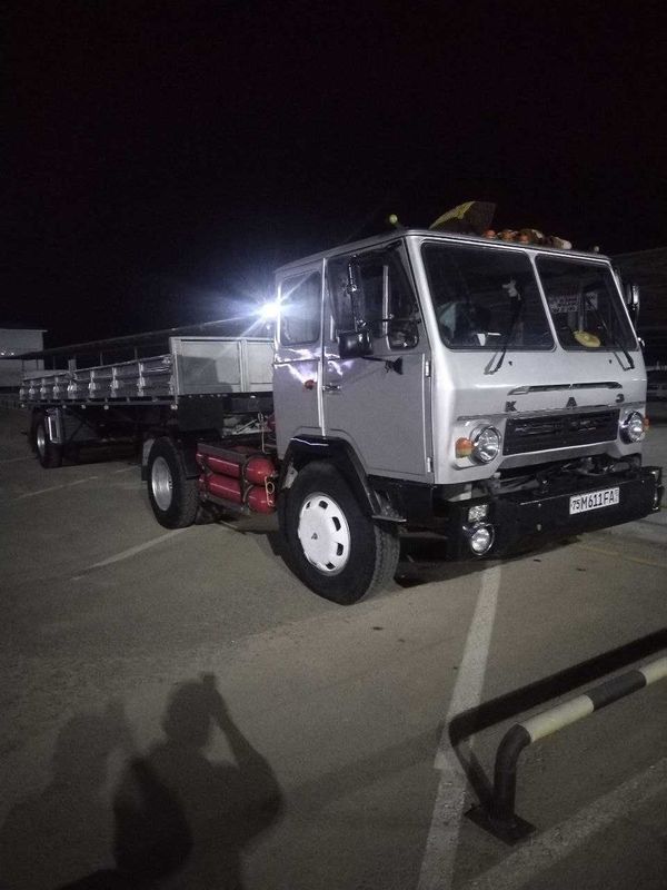 Kamaz KAZ608 Yuk Mashina Tırkamar Sotıladı Arzon Narxda