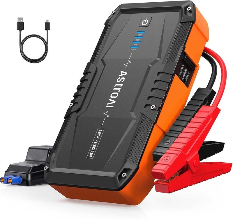 Пусковое устройство AstroAI S8 1500A 10000 mAh Пусковое устройство AstroAI S8 1500A 10000 mAh