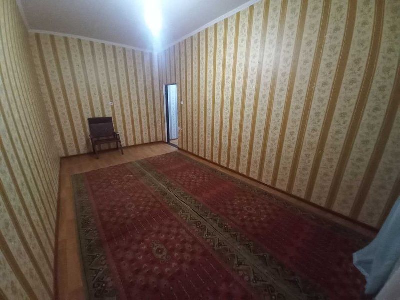 Ijaraga uy beriladi 1 xonali 1 etaj xolodilnik gilam pardalari bor Ijaraga uy beriladi 1 xonali 1 etaj xolodilnik gilam pardalari bor