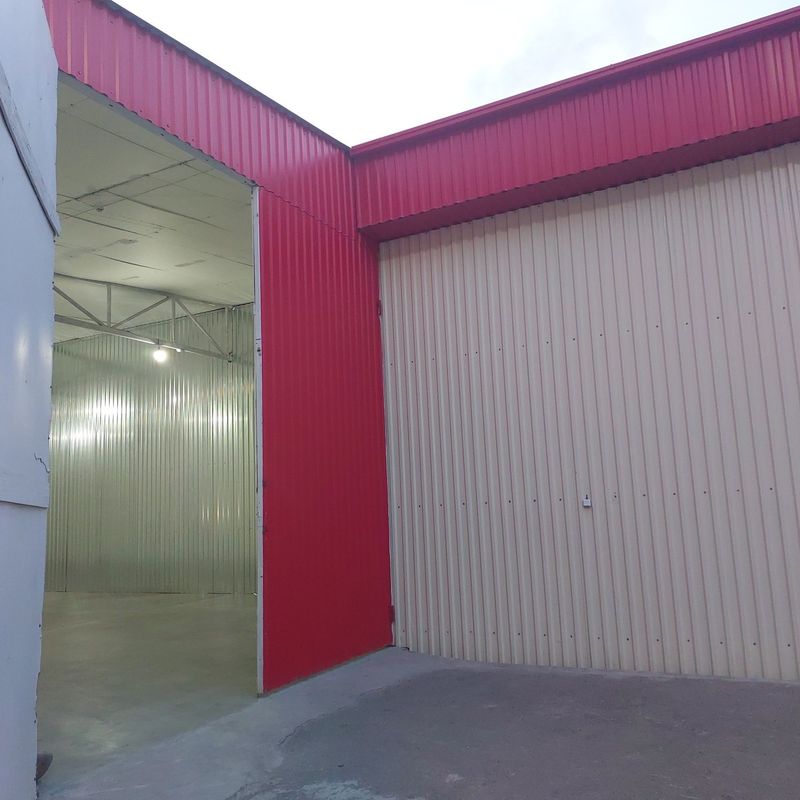 Arenda sklad 144 m2 Arenda sklad 144 m2