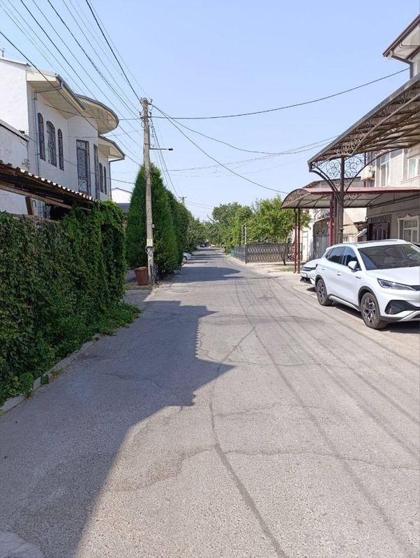 Бадамзар 4 сотки , ориентир Суд Бадамзар 4 сотки , ориентир Суд