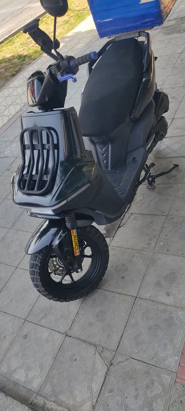 Sukuter sotladi Tank slim Sukuter sotladi Tank slim