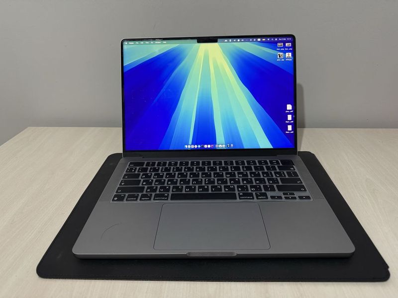 MacBook pro M1 PRO 14inch 16gb / 1tr