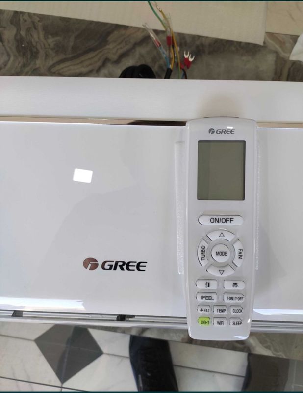 Кондиционер Gree 12 скидка со склада доставка бесплатно Кондиционер Gree 12 скидка со склада доставка бесплатно