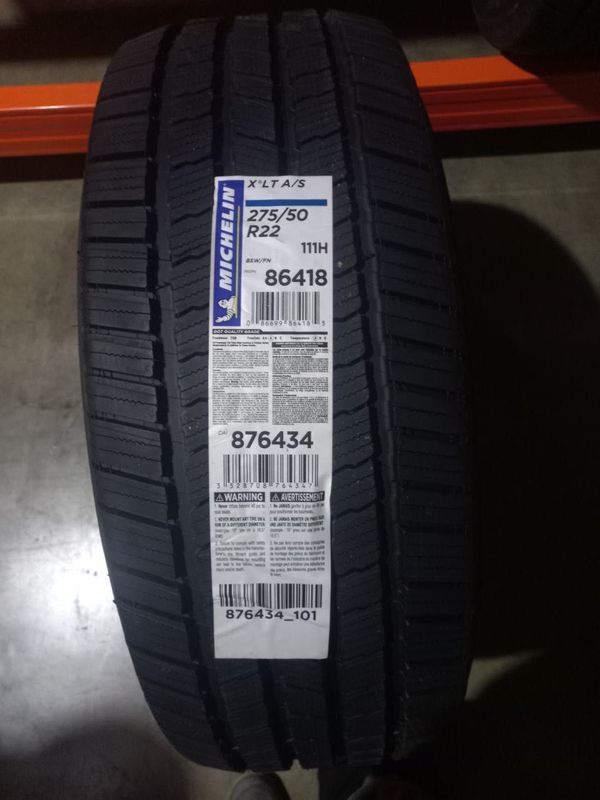 Michelin X LT A/S 275/50R22 Michelin X LT A/S 275/50R22
