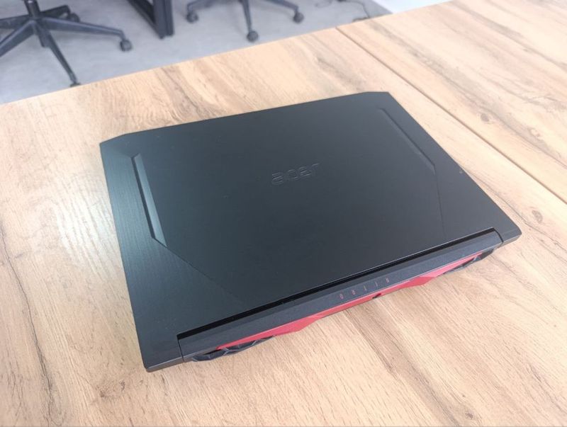 Acer Nitro 5 Core i5 Acer Nitro 5 Core i5
