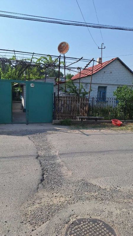 Продаю земельный участок 5 соток с домом,в городе Чирчик (Аккавак) Продаю земельный участок 5 соток с домом,в городе Чирчик (Аккавак)