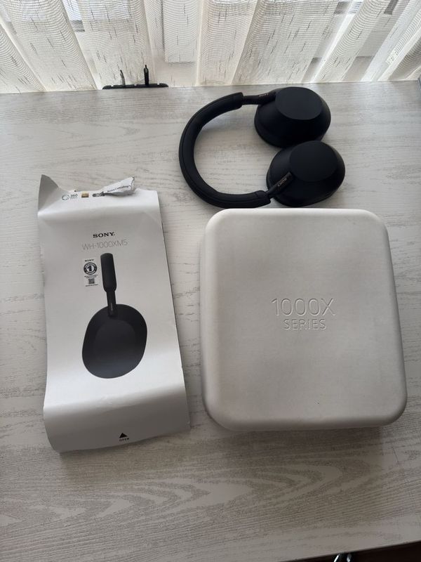 Sony WH-1000XM5 наушники с гарантией Sony WH-1000XM5 наушники с гарантией