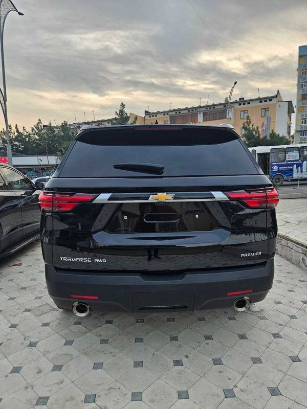 Traverse. AWD 2023 yil 19000 ming yurgan tozza Traverse. AWD 2023 yil 19000 ming yurgan tozza