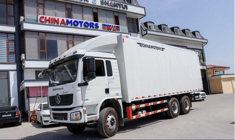 SHACMAN L3000, 18 тонн Автофургон 7.5 m