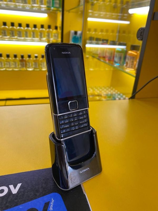 Nokia 8800 1G Black Nokia 8800 1G Black