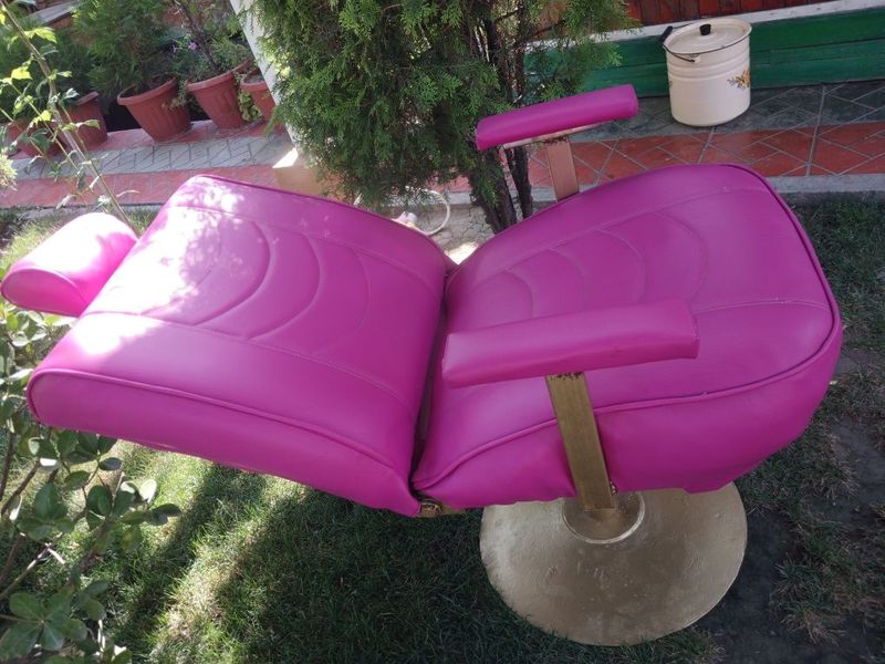 Ayollar salon uchun kreslo