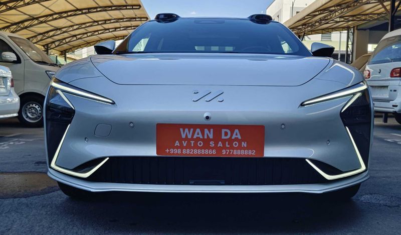 Zhiji Auto, IM Intelligence in Motion
