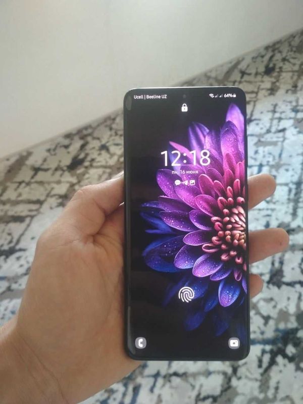 Samsung Galaxy s20 plus 8/128 Samsung Galaxy s20 plus 8/128