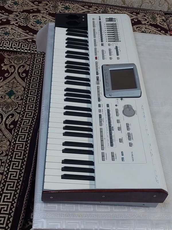 Korg pa2x клавиатура 61 Korg pa2x клавиатура 61