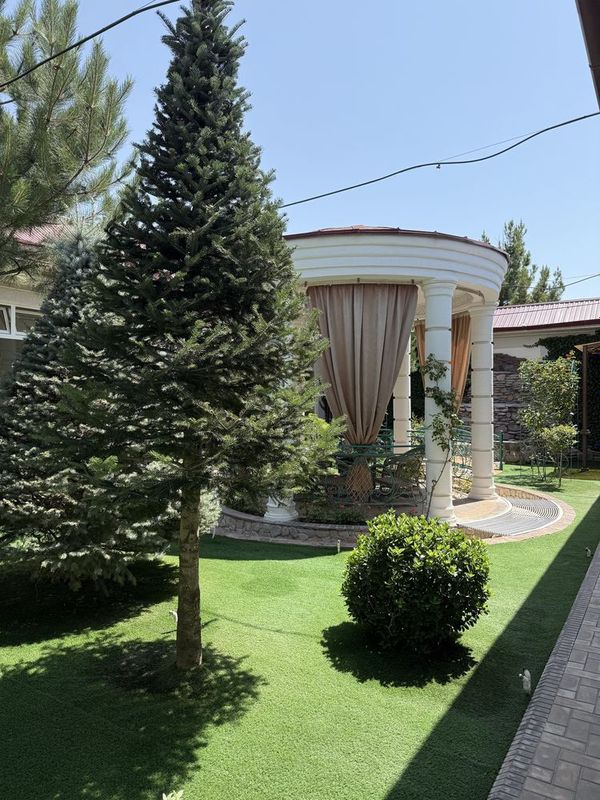 Oqtosh dacha sotiladi 6 sotiq Oqtosh dacha sotiladi 6 sotiq