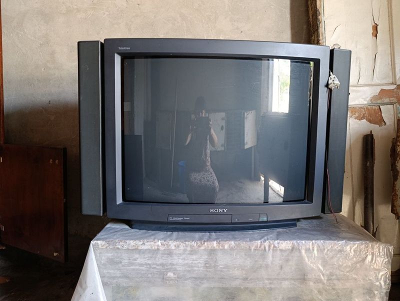 Продам цветной телевизор Продам цветной телевизор
